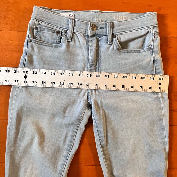 Gap Slim Straight Mid Rise Jeans - Picture 4 of 10